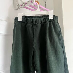 Brandy Melville Dark Green Rosa Sweatpants